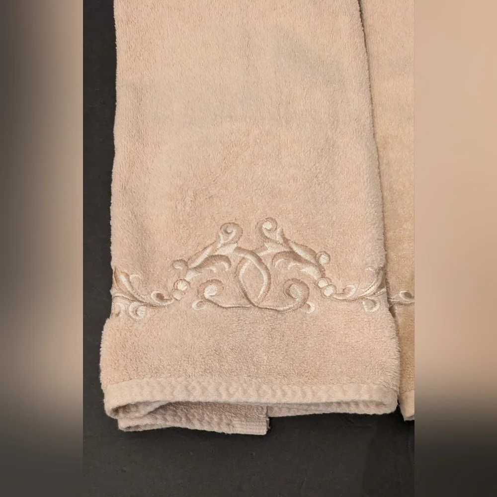 Towels Beige Embroidered Hand  Towels Set 2 Made America 100% Cotton 16 W 28 L